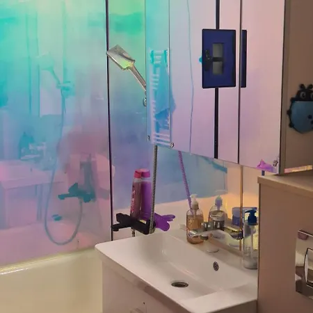 Ghivici דירה קריובה